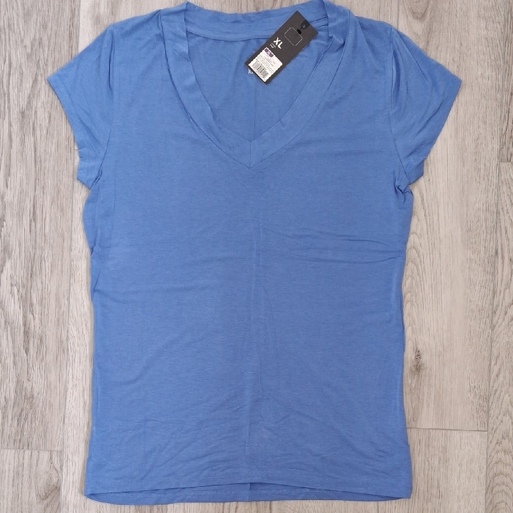 Target Women's Short Sleeve V-Neck Tee - Blue